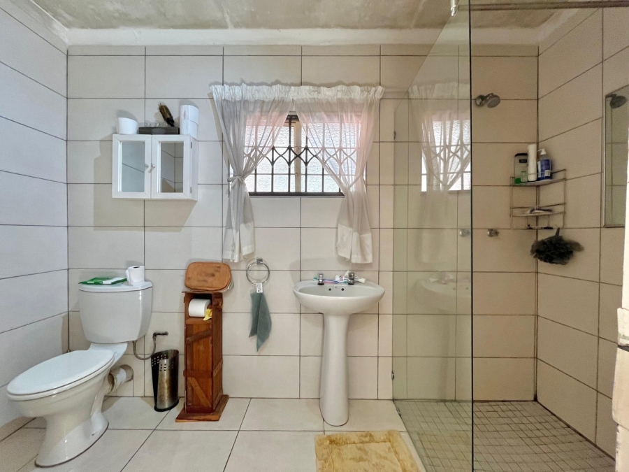 3 Bedroom Property for Sale in Safari Gardens North West